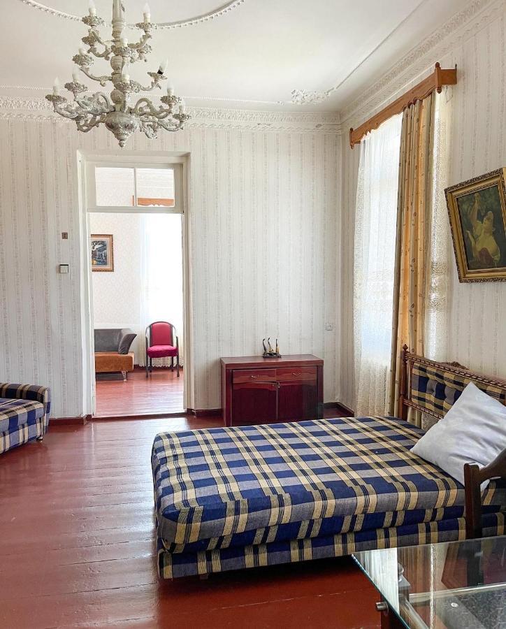 Guesthouse On Agmashenebeli 328 Kobuleti Ngoại thất bức ảnh